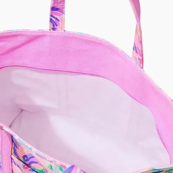 NWT LILLY PULITZER WINNI COVER-UP/ MERCATO TOTE/HAT SET IT WAS ALL A DREAM FIRM - Picture 8 of 10